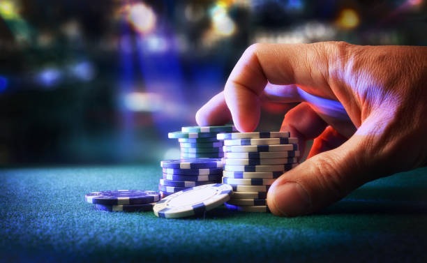 Live-dealer blackjack table on keramat 77 mobile app during Champions League season